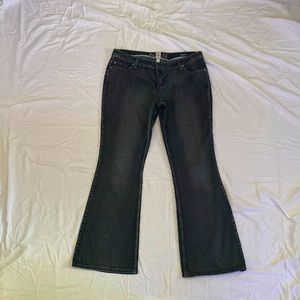 blackish dark jeans